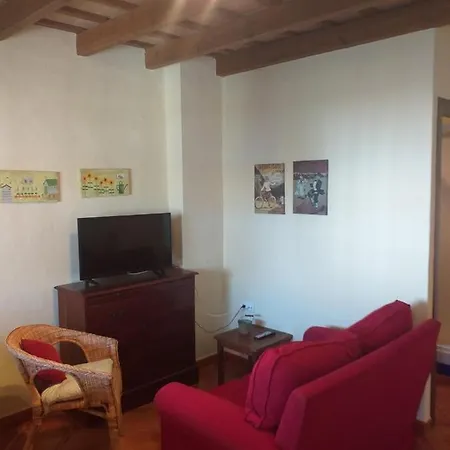 Casa Marta Apartment *